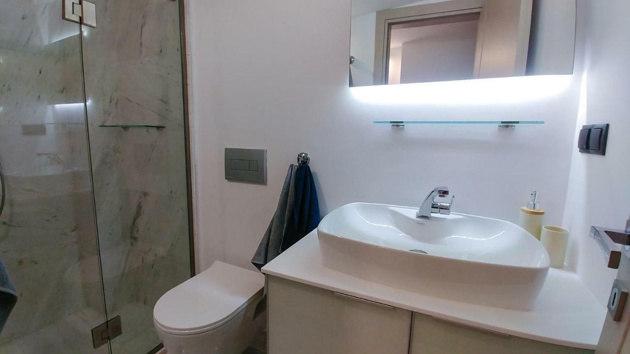 Opensky Lux Apartment Kallithea  Екстериор снимка