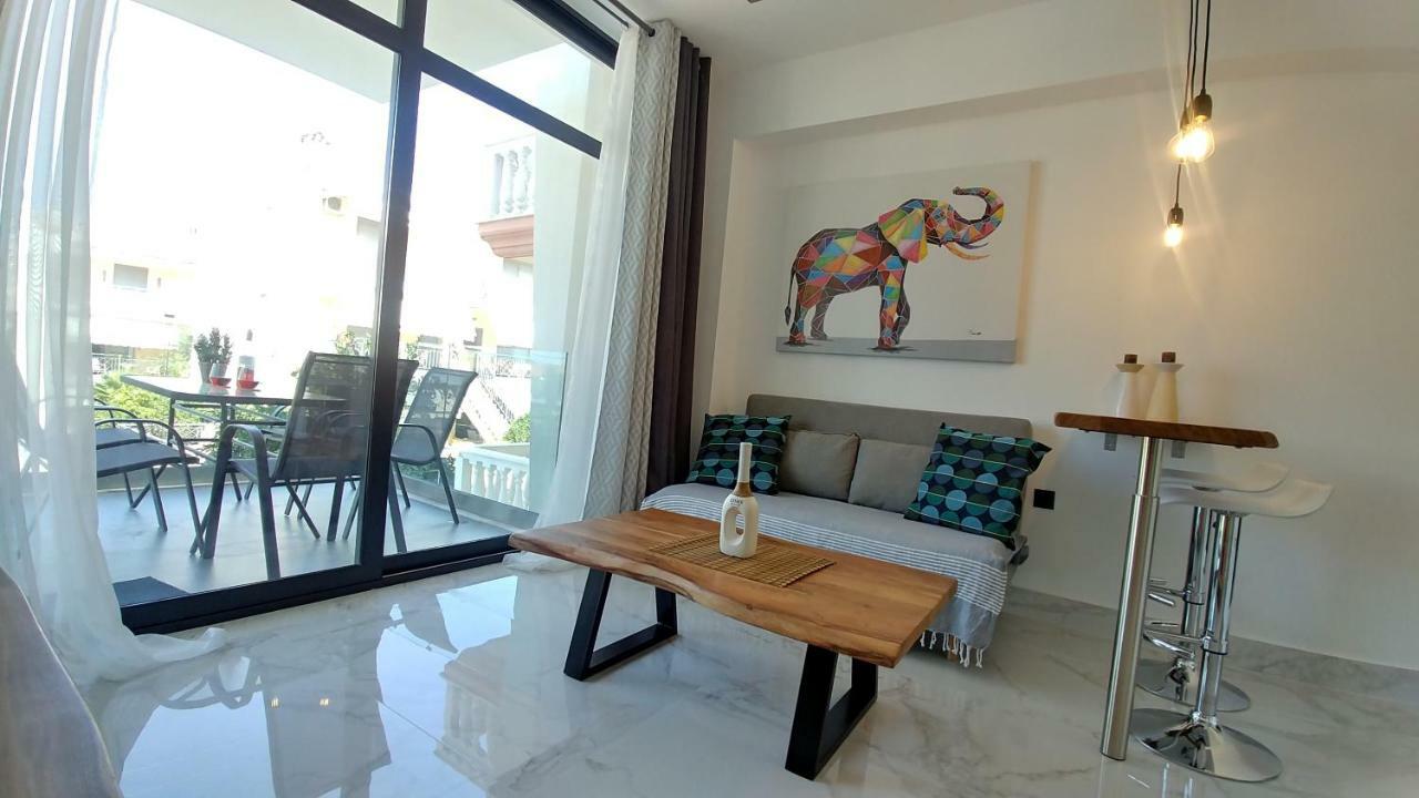 Opensky Lux Apartment Kallithea  Екстериор снимка